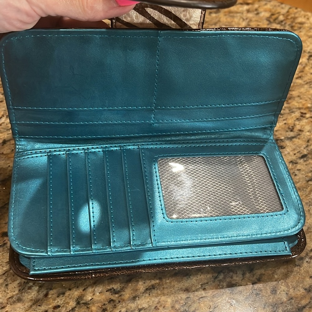 🔥Sale On Trend Leather purse with matching leather wallet - Picture 3 of 16